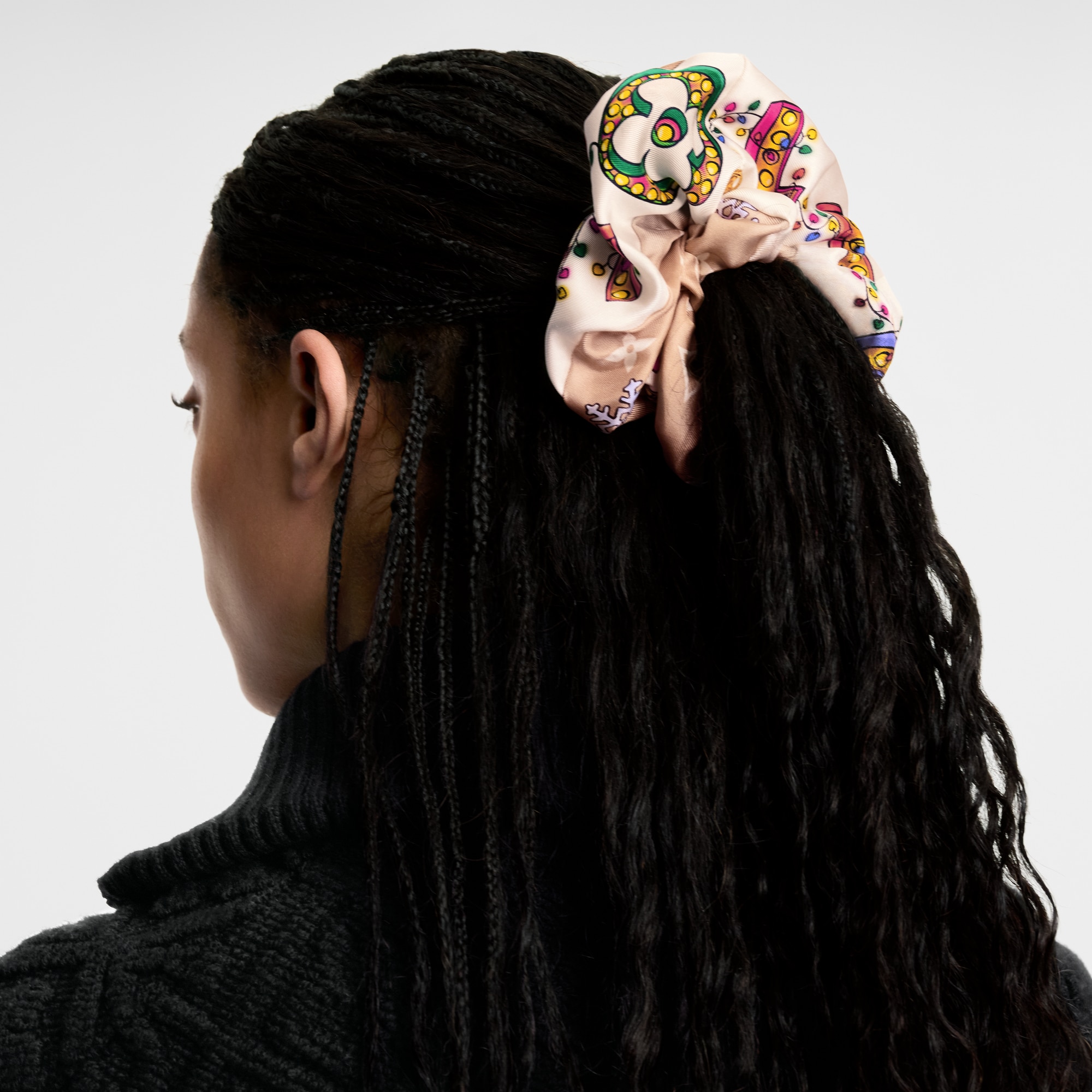 シュシュ･ヴィヴィエンヌ ウィンターセレブレーション S00 ウィメンズ アクセサリー (製品ズーム)