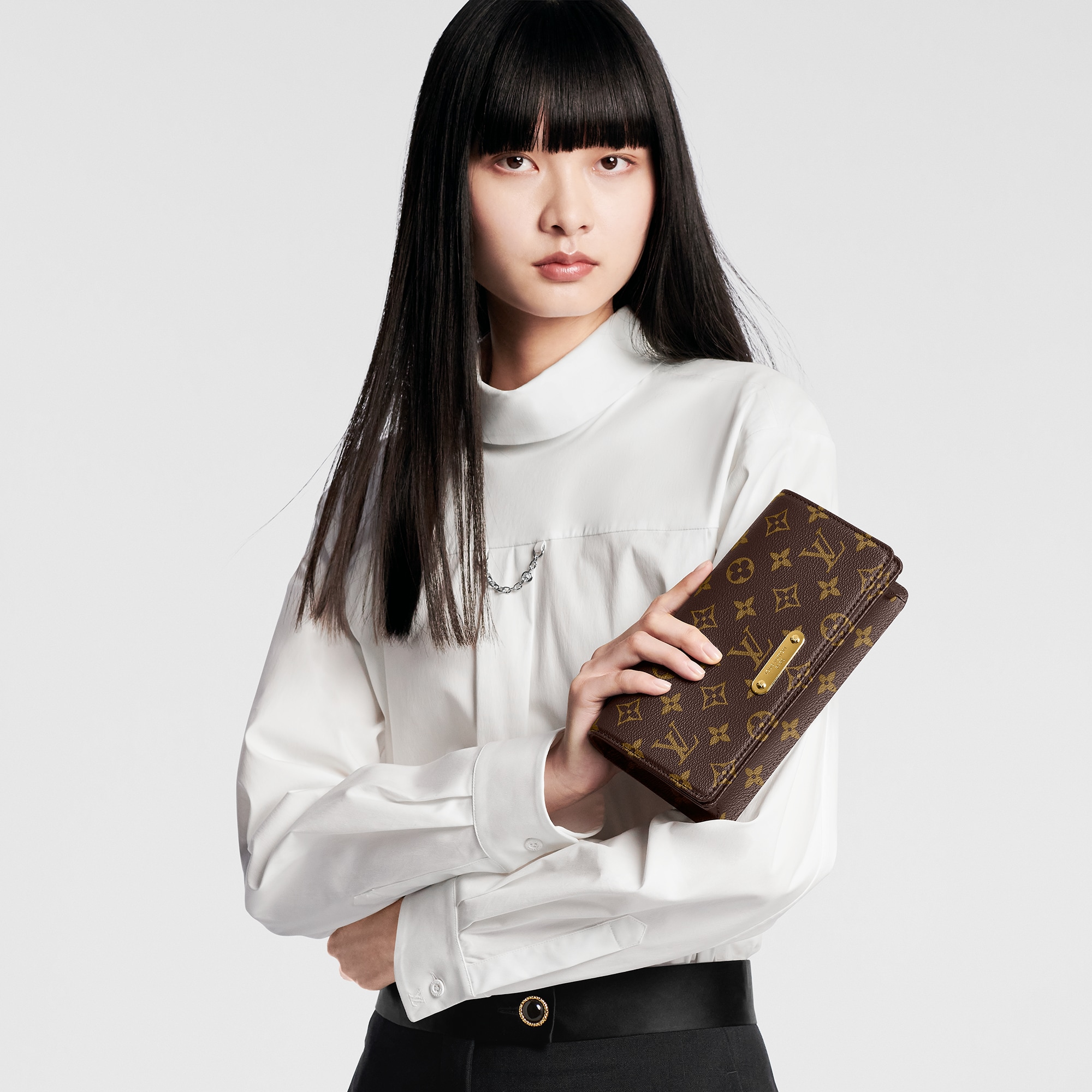 ウォレット オン チェーン･リリー モノグラム ウィメンズ 財布＆小物 (製品ズーム)