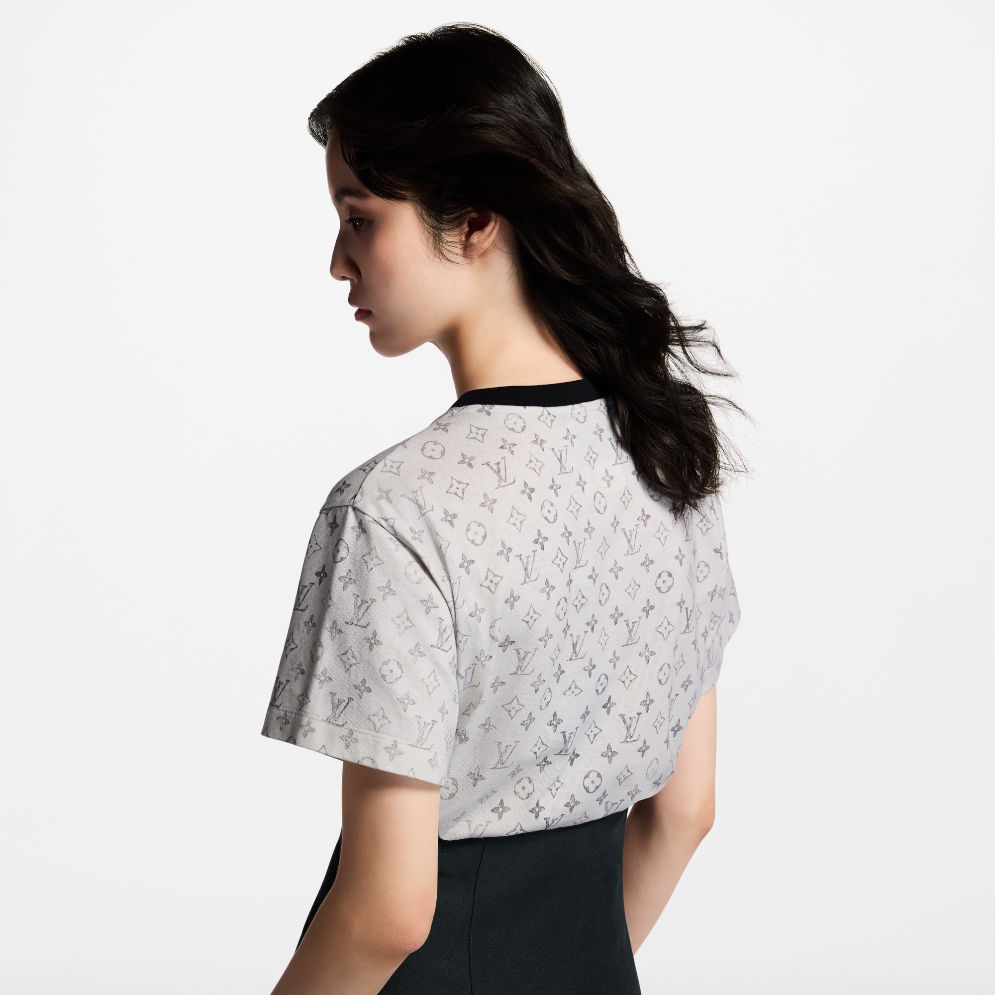 ウォッシュド モノグラム Tシャツ  ウィメンズ ウェア(洋服) (製品ズーム)