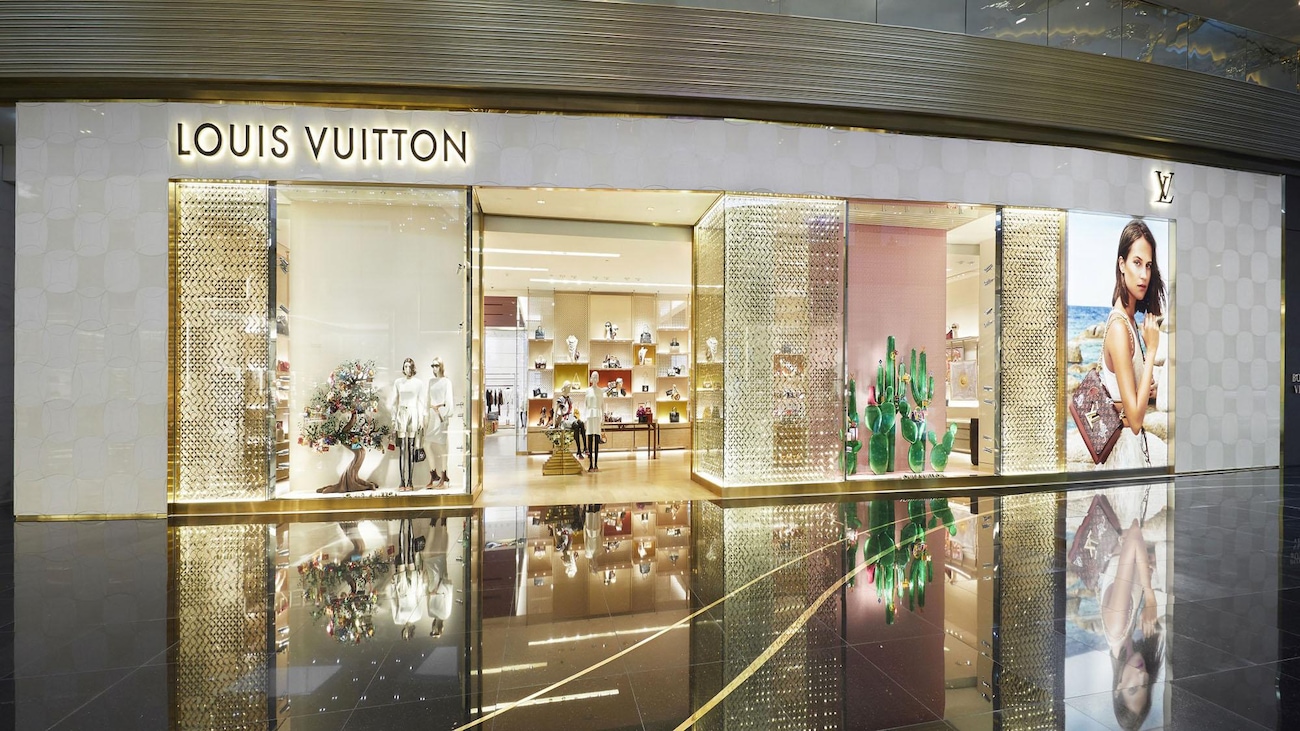 Louis Vuitton Bangkok Iconsiam タイ｜ルイ・ヴィトン 公式サイト