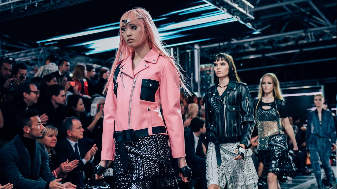 16春夏レディース ファッションショー ショー映像 ニュース ルイ ヴィトン公式サイト 16春夏レディース ファッションショー ショー映像 ニュース ルイ ヴィトン公式サイト